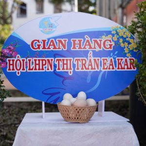 Trứng gà nhà